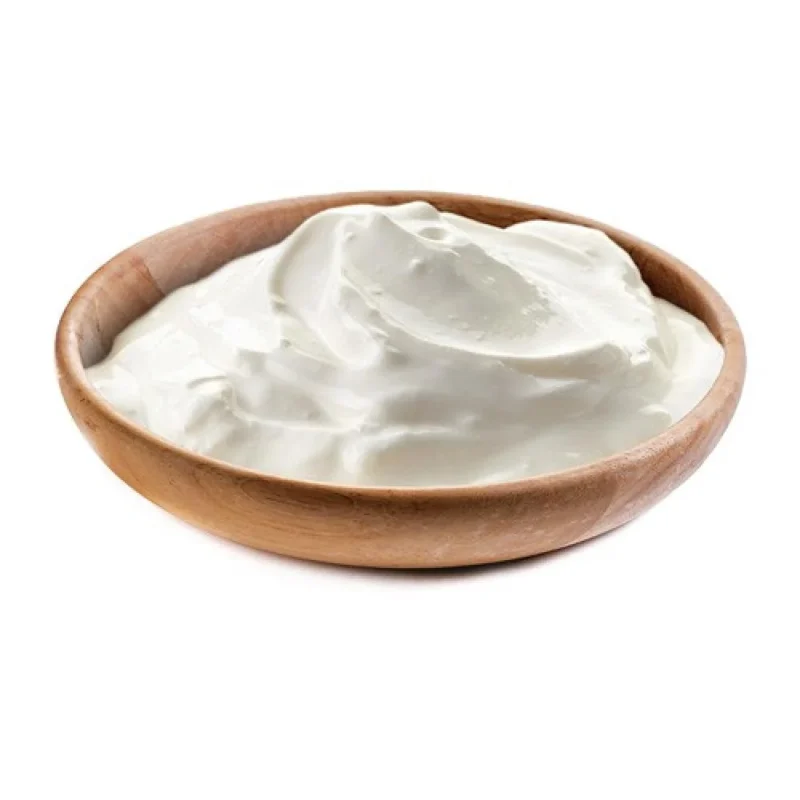 **قشطة بدر - قوام كريمي ونكهة غنية****قشطة بدر** هي الخيار المثالي لعشاق الطعم الكريمي الغني، حيث تتميز بقوامها الناعم ومذاقها الفاخر، مما يجعلها إضافة رائعة للحلويات، المشروبات، والأطباق المختلفة.---#### **المواصفات:**
- **النوع:** قشطة طبيعية.
- **التصنيف:** منتجات الألبان - قشطة.
- **القوام:** كريمي وسهل الدهن.
- **الوزن:** يعتمد على العبوة المتوفرة.---#### **الفوائد:**
1. مصدر غني بالبروتين والكالسيوم لدعم صحة العظام.
2. قوام كريمي مثالي لتحضير الحلويات والمخبوزات.
3. طعم ناعم ومتوازن يناسب مختلف الأذواق.
4. متعدد الاستخدامات في الطهي والمخبوزات.---#### **الاستخدامات:**
- **وجبة إفطار مغذية:** تُقدم مع العسل أو المربى والخبز.
- **تحضير الحلويات:** تستخدم في الكنافة، البسبوسة، والتشيز كيك.
- **إضافات القهوة والمشروبات:** تمنح المشروبات قوامًا كريميًا رائعًا.
- **في الطهي:** تدخل في وصفات الطبخ الشرقية والغربية.---#### **لماذا تشتري من متجر التين؟**
- **الجودة المضمونة:** نوفر قشطة بدر الأصلية بقوام غني ومذاق مميز.
- **التوصيل السريع:** خدمة آمنة ومريحة داخل شمال الرياض.
- **أسعار تنافسية:** قيمة رائعة مع عروض مميزة.**اطلب الآن قشطة بدر، واستمتع بمذاق كريمي غني يناسب جميع أطباقك المفضلة!**