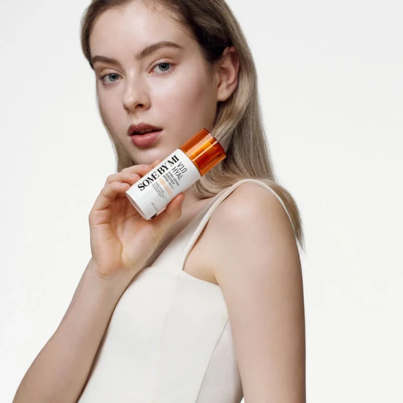 سوم باي مي – كبسولات V10 هايال هيدرا الواقية من الشمس +SPF 50 – 40 مل Some By Mi V10 Hyal Hydra Sun Capsule SPF 50+ PA++++ – 40ml - Image 4